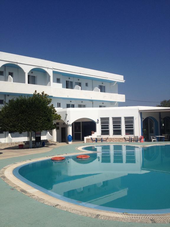 Manos Pension Faliraki Buitenkant foto