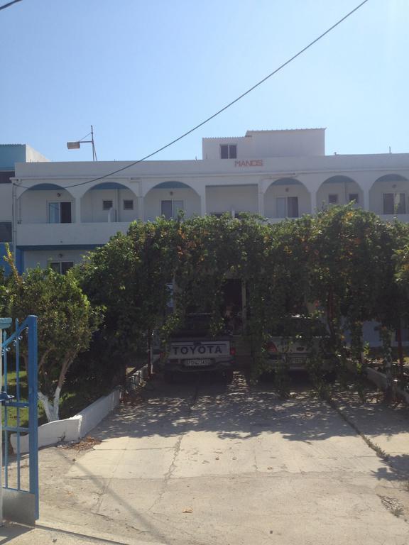 Manos Pension Faliraki Buitenkant foto