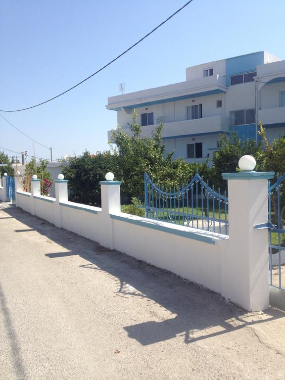 Manos Pension Faliraki Buitenkant foto